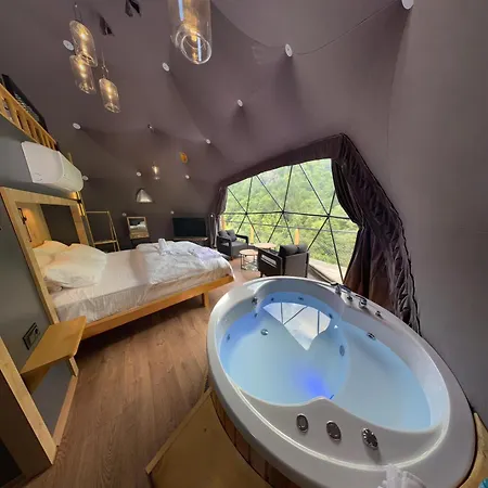 Kaledome Orman Evleri Kapsül Otel