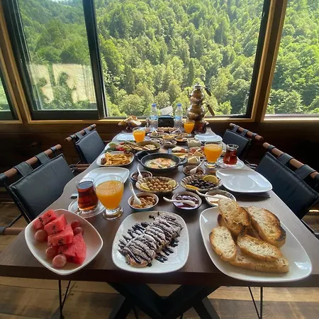 Kaledome Orman Evleri Kapsül Otel